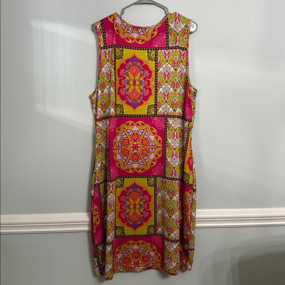 Monroe & Main Multicolor Patterned Dress - Picture 2 of 3